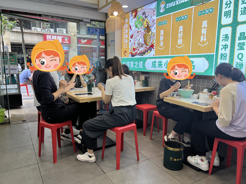 加盟螺螄粉店好還是自己開螺螄粉店好？